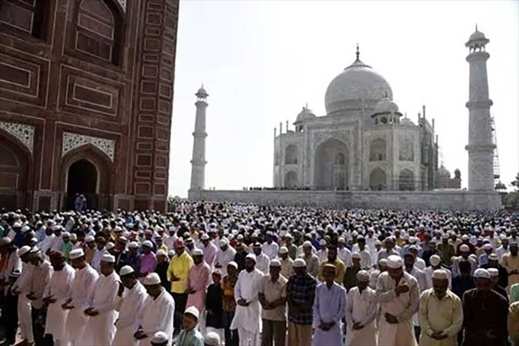 taj-namaz