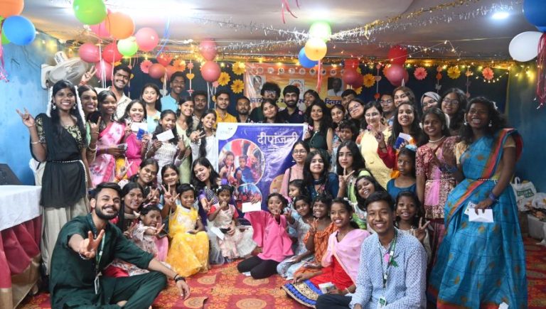 DRISTI Volunteers Illuminate Smiles at Maher Ashram with दीपांजली – अपनों संग दीपोत्सव