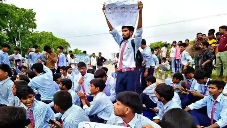 शिक्षा व्यवस्था में सुधार जरूरी