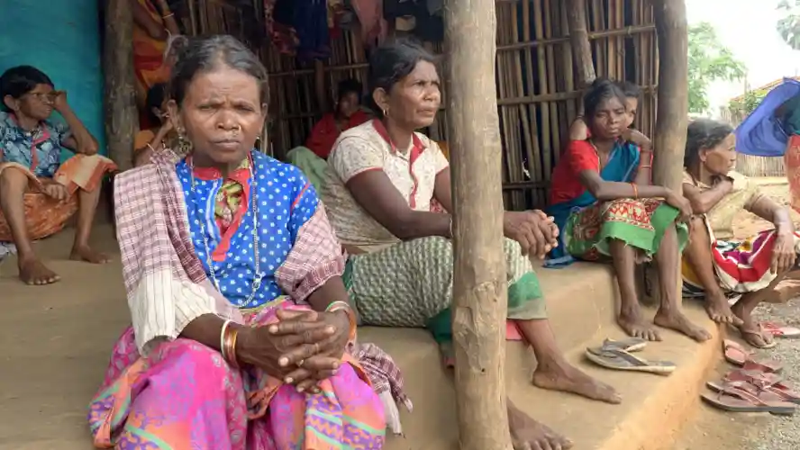 झारखंड केन्द्र की सरकार से दो तरह की लड़ाईयां लड़ रहा है!